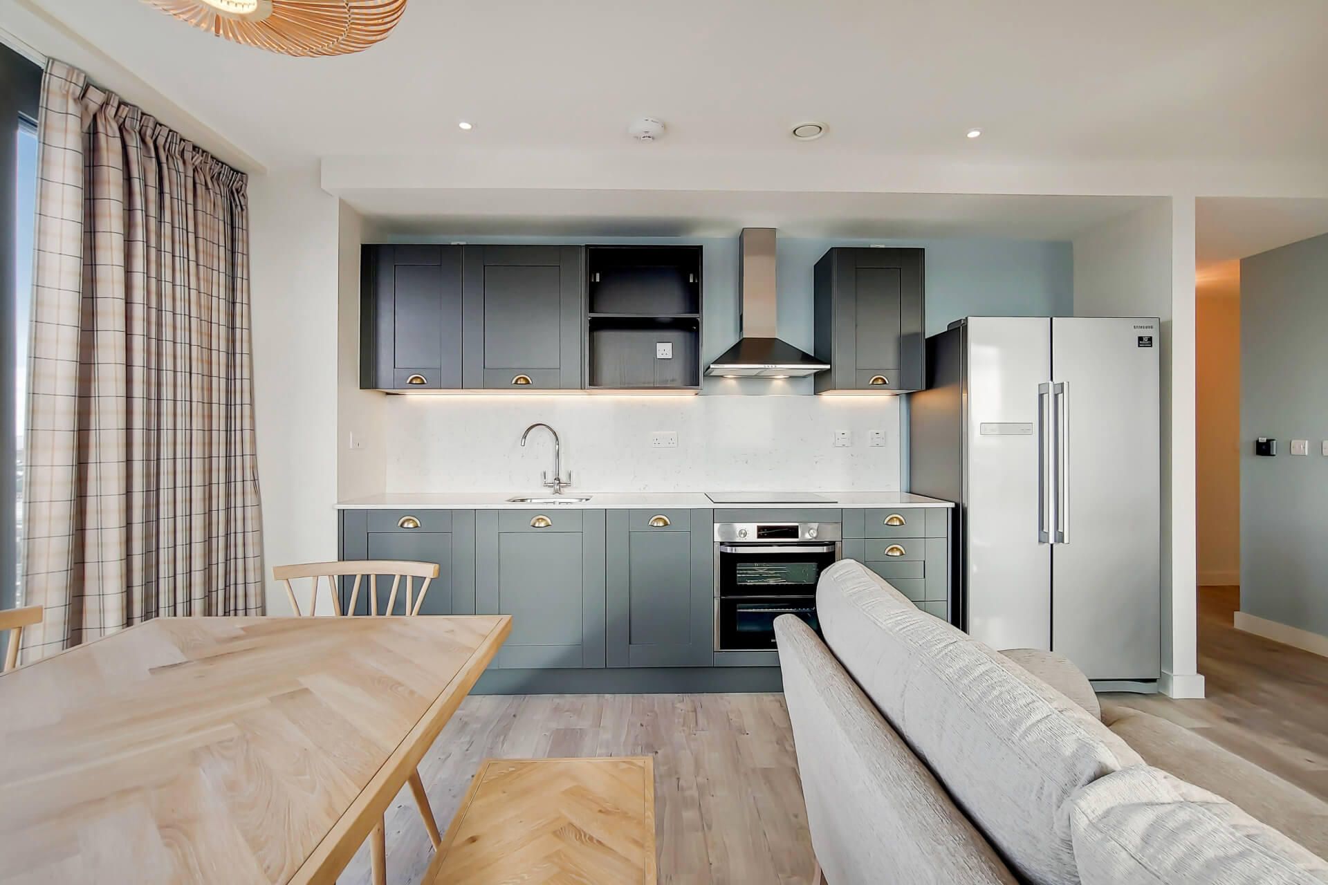 2202 Thomson