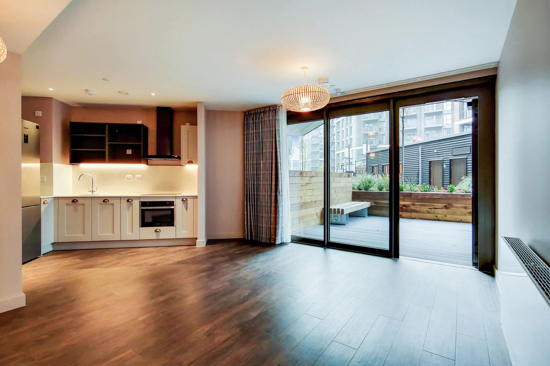210 Thomson