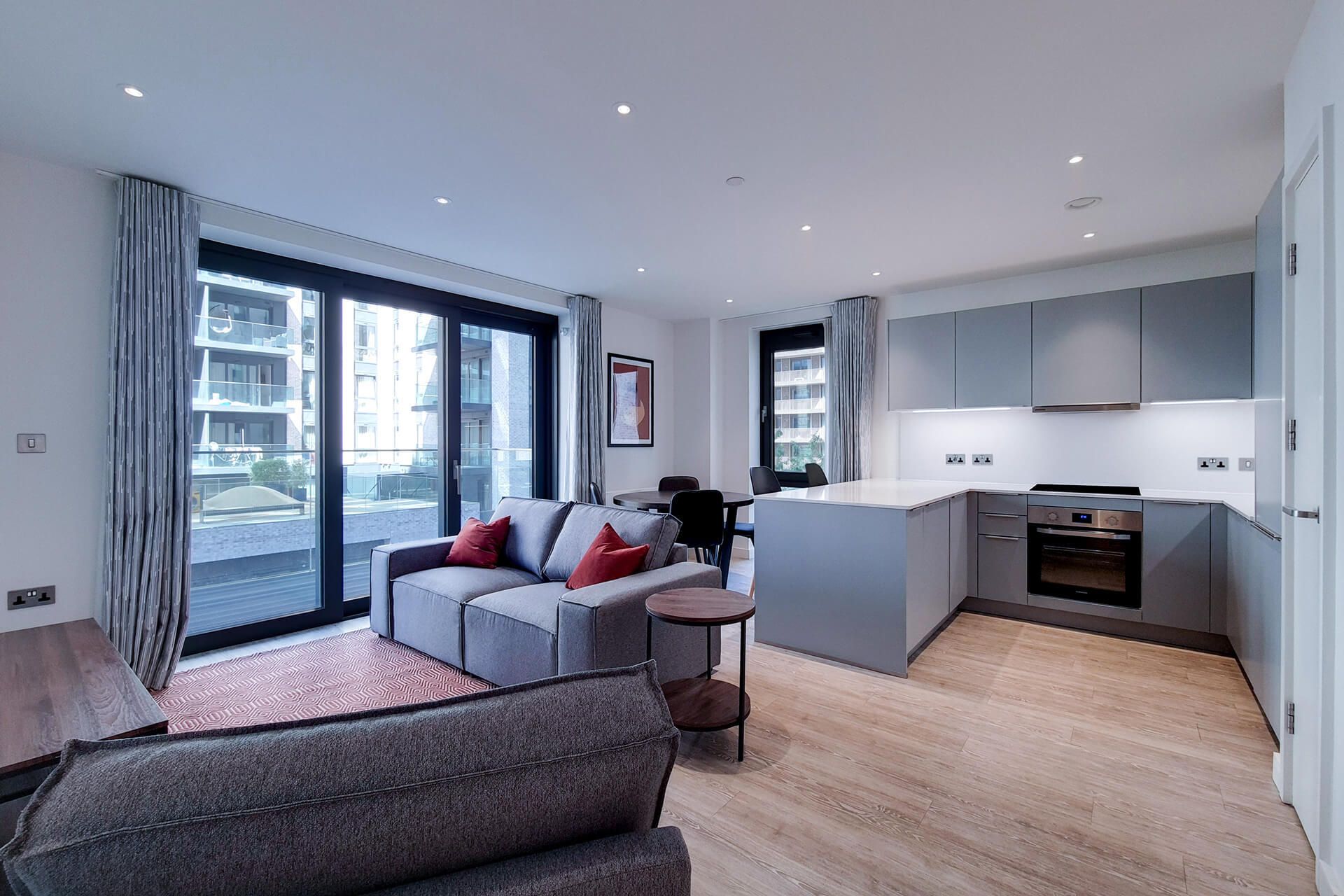 206 Landsby East