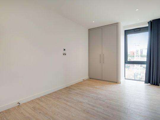 103 Landsby West image #3