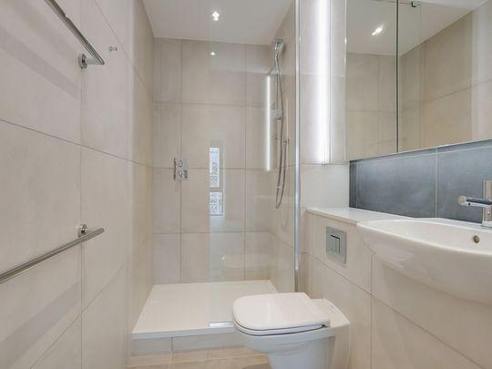103 Landsby West image #5