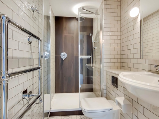 1304 Thomson