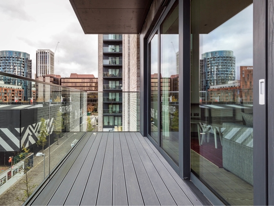 906 Landsby West image #5