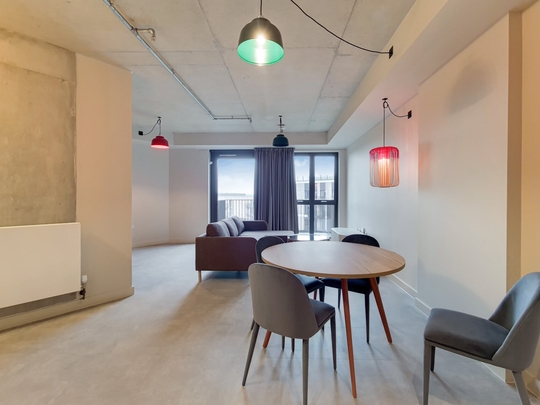 1109 The Robinson West