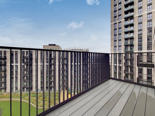 1109 The Robinson West