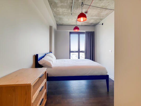 549 The Robinson East