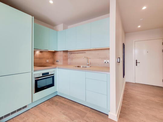 633 The Robinson South