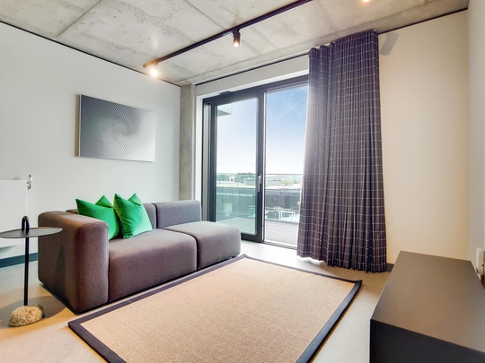 1008 Beton image #3