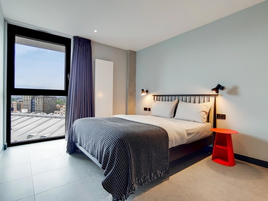 1008 Beton image #4