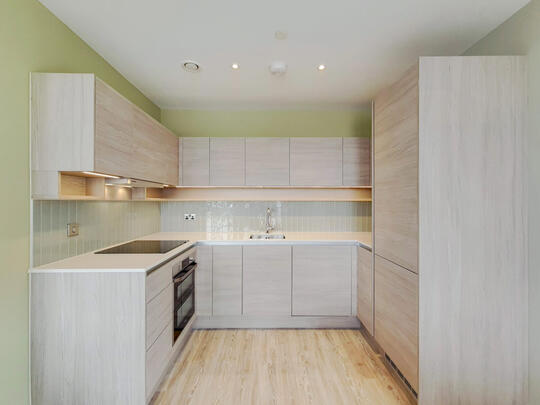 524 Madison East