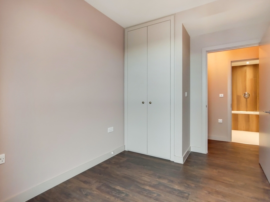 507 Thomson image #7