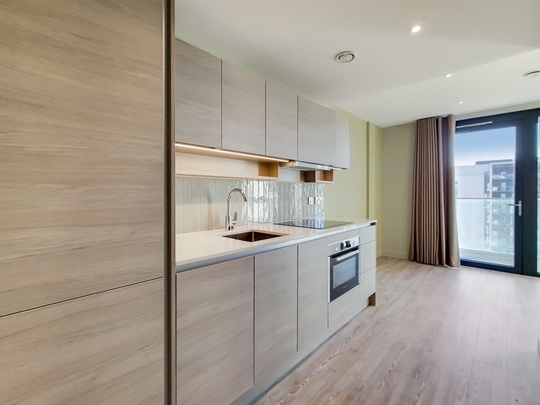 1305 Madison West