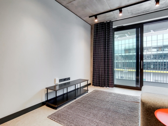 703 Beton image #3