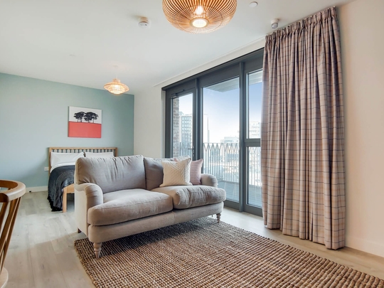 703 Thomson image #3