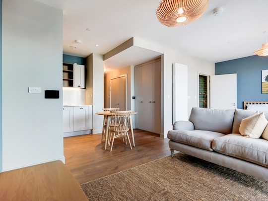 903 Thomson