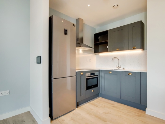 1003 Thomson