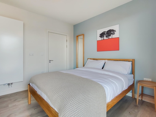 603 Thomson - Image 1 of 1