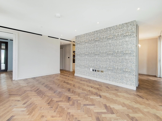2404 Thomson image #5