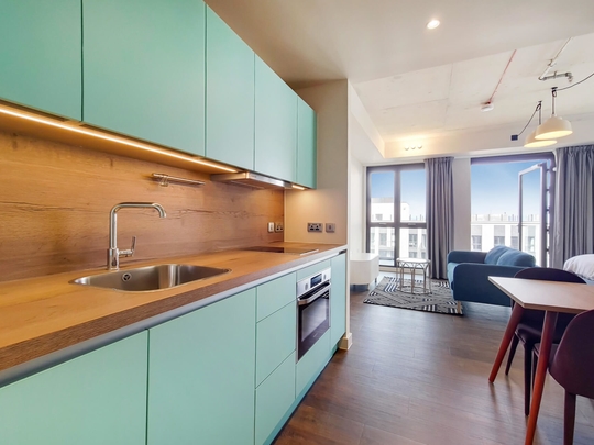 1208 The Robinson West