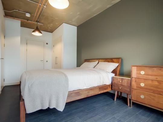 654 Ferrum 654 Ferrum