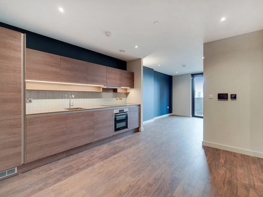 625 Madison East
