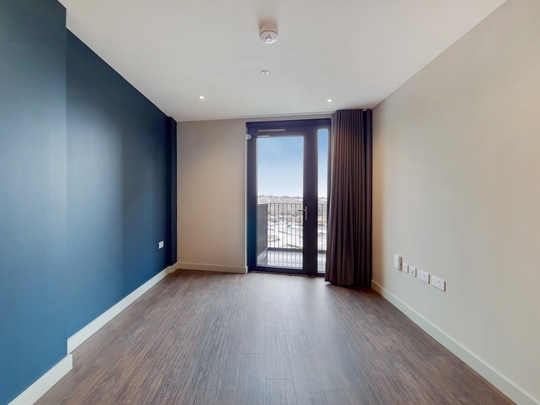 625 Madison East