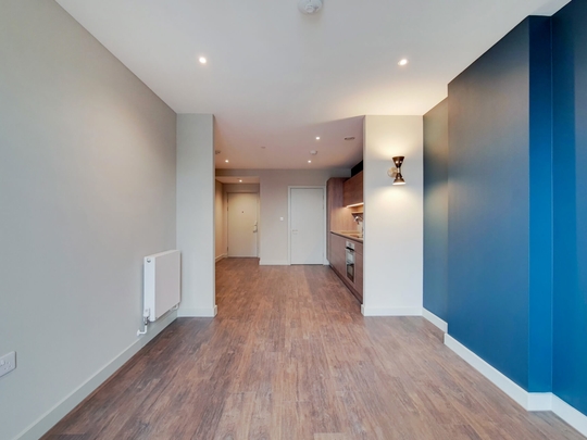 625 Madison East