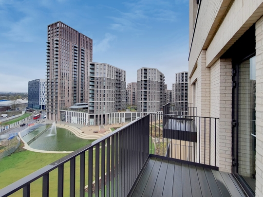 625 Madison East
