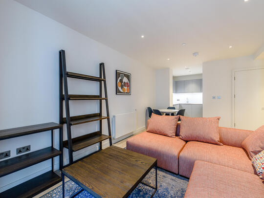508 Landsby West