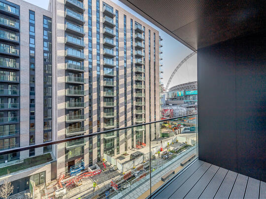 508 Landsby West