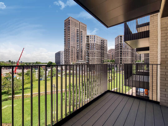 424 Madison East