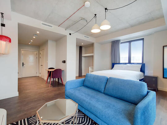 1114 The Robinson West