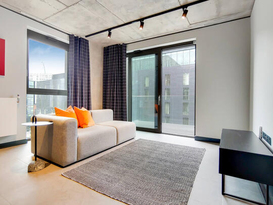 605 Beton image #3