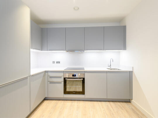 101 Landsby West