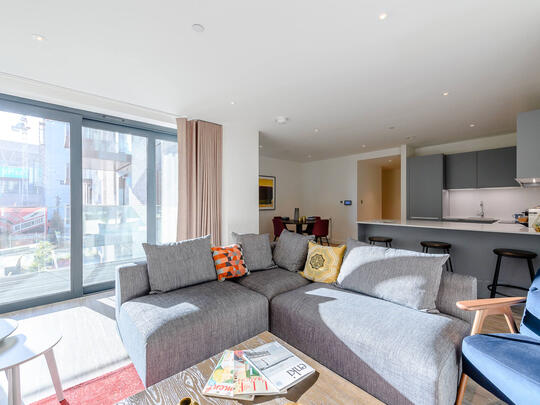 307 Landsby East - Image 1 of 1