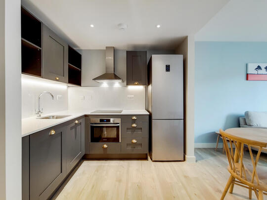 724 Heward