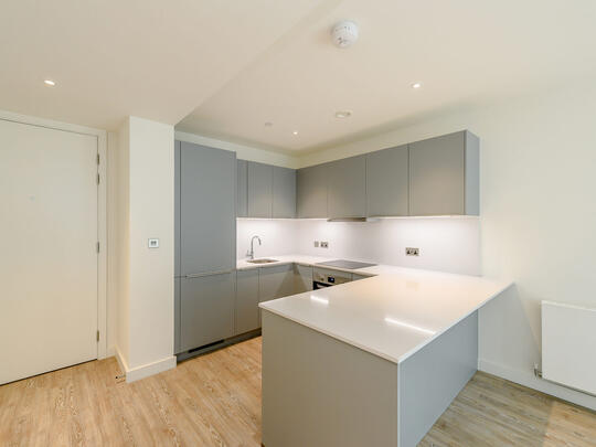 411 Landsby West