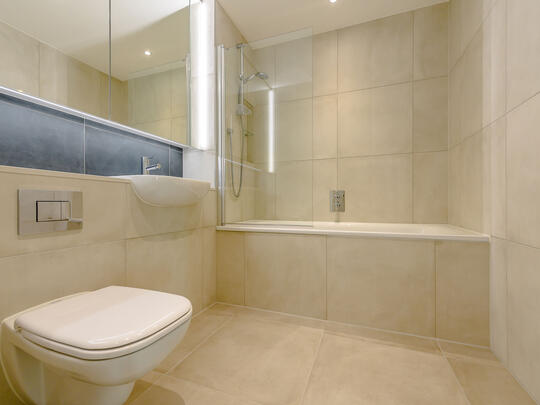 411 Landsby West