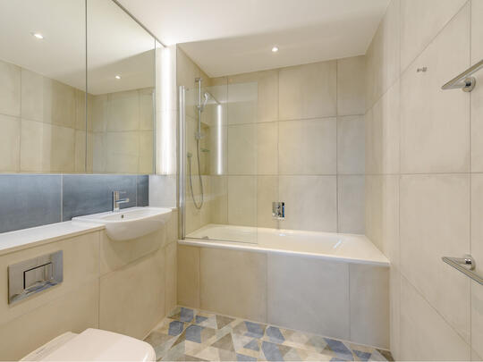 1302 Landsby West