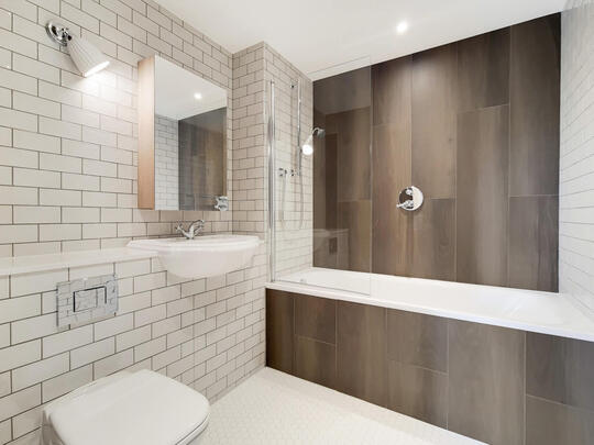 1321 Heward