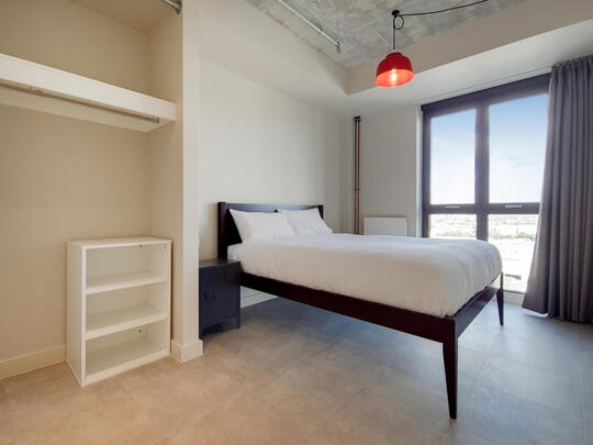 951 The Robinson East 951 The Robinson East