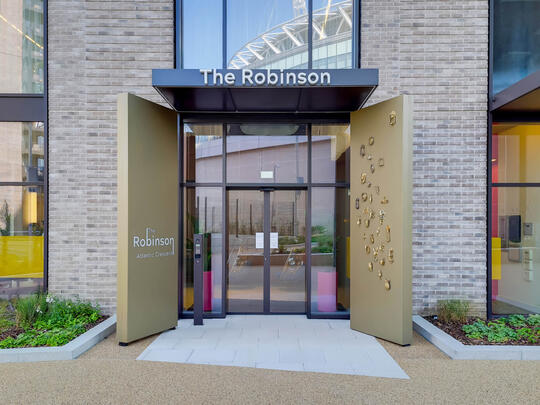 1127 The Robinson South