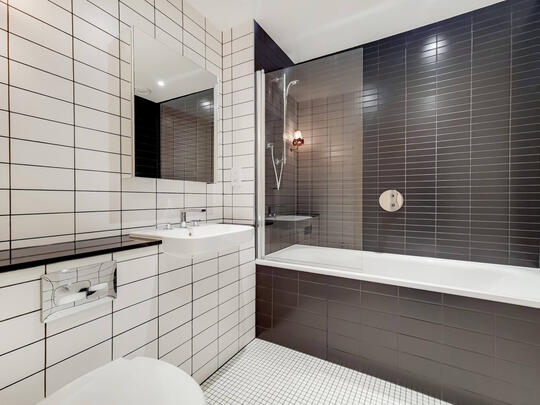 1504 The Robinson West