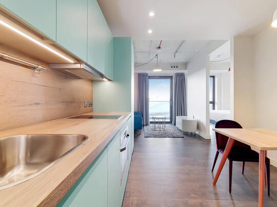 1826 The Robinson South