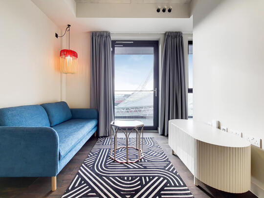 1826 The Robinson South