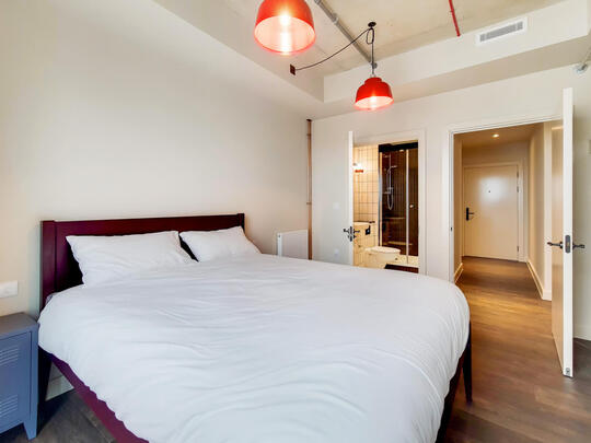 2125 The Robinson South