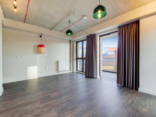 2225 The Robinson South