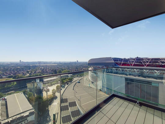 2225 The Robinson South