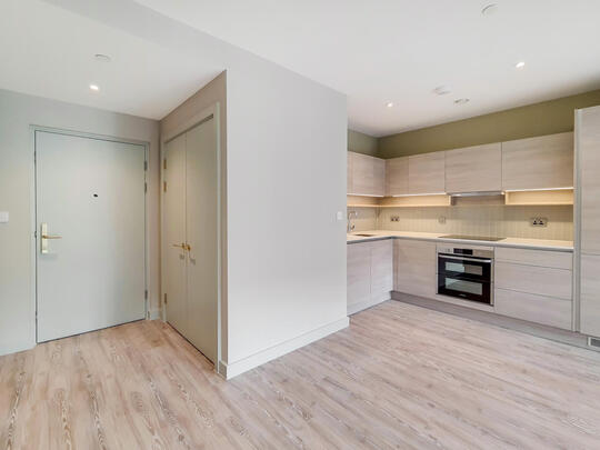 1135 Madison East