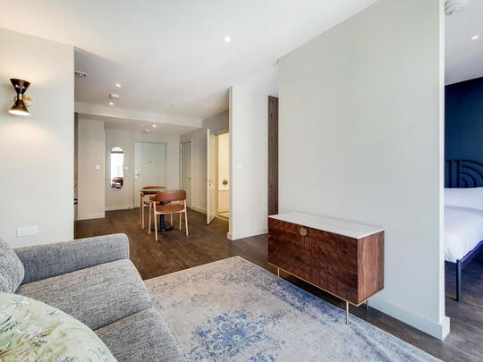 1221 Madison East
